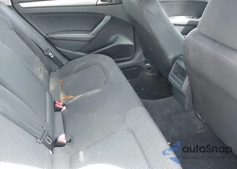 2014 Volkswagen Passat 2.5L S from USA, damaged, VIN 1VWAP7A3XEC008370